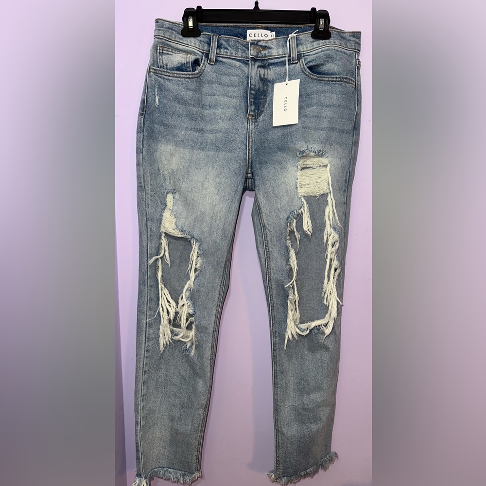 Size 11, ordered from a boutique but were too big, never worn & still have tags.
